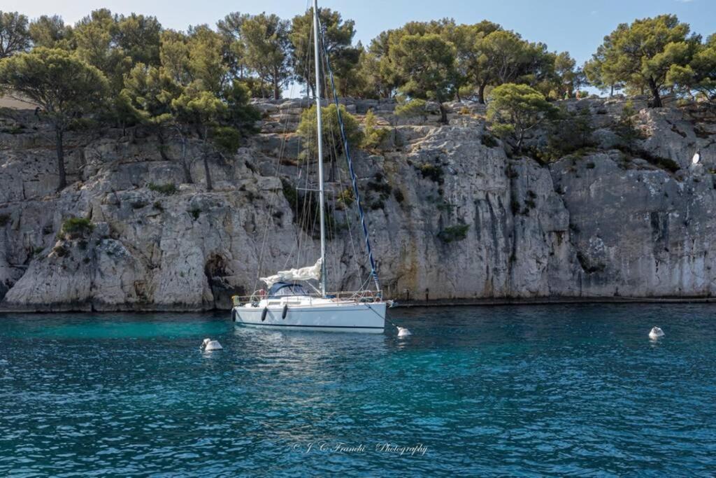 Cassis Grande Terrasse Emplacement Au Top A 1 Minute De La Plage A Pieds Bagian luar foto