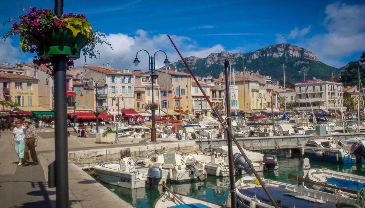 Cassis Grande Terrasse Emplacement Au Top A 1 Minute De La Plage A Pieds Bagian luar foto